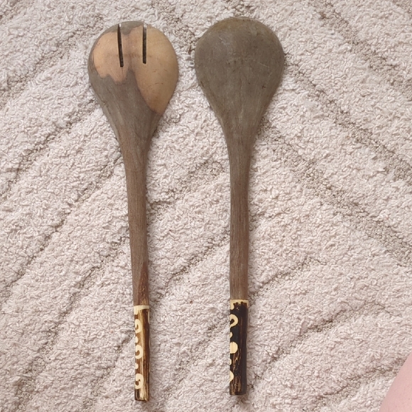 African Wooden Utensil Set w Decorative Handles - Salad Tongs And Bottle Opener - Picture 4 of 5